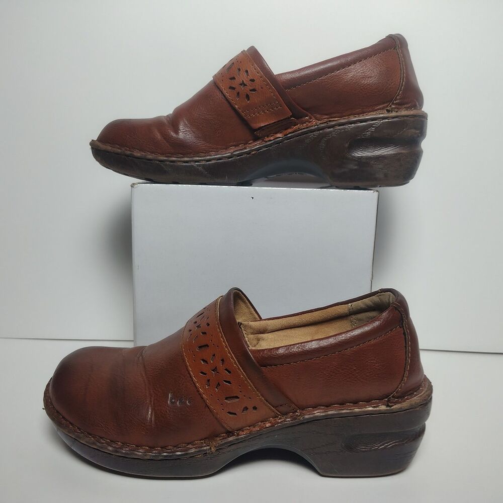 B.O.C. Comfort Clogs Womens 9.5M Brown Faux Leather Rounded Toe Mules Shoes